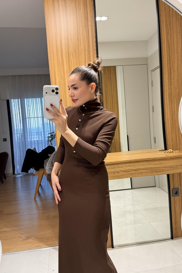 Larin Kahve Fitilli Dik Yaka Elbise