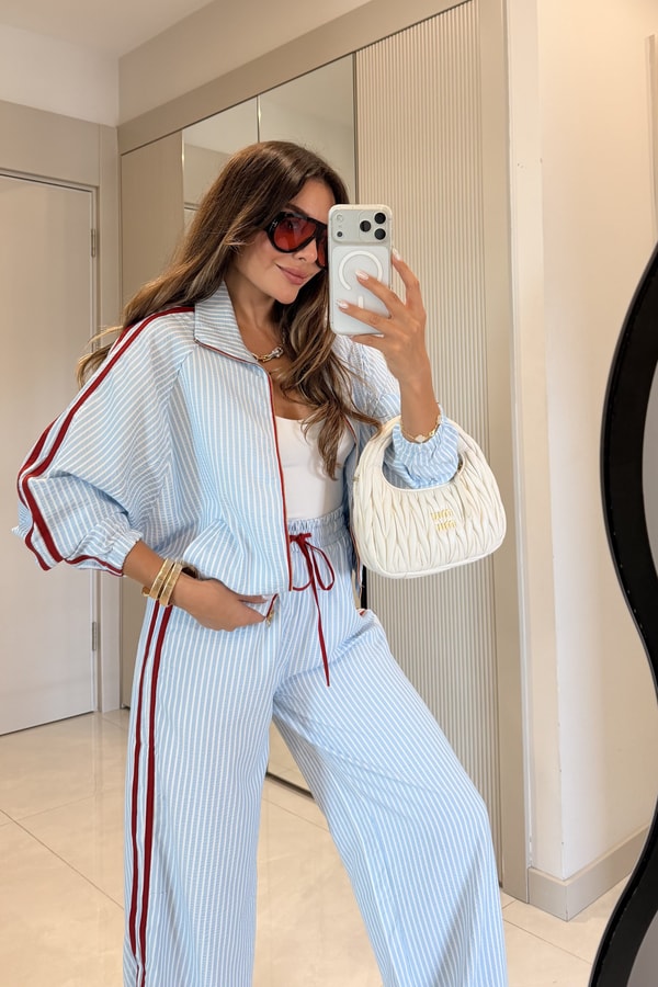 Larisa Mavi Çizgili Twst Takım
