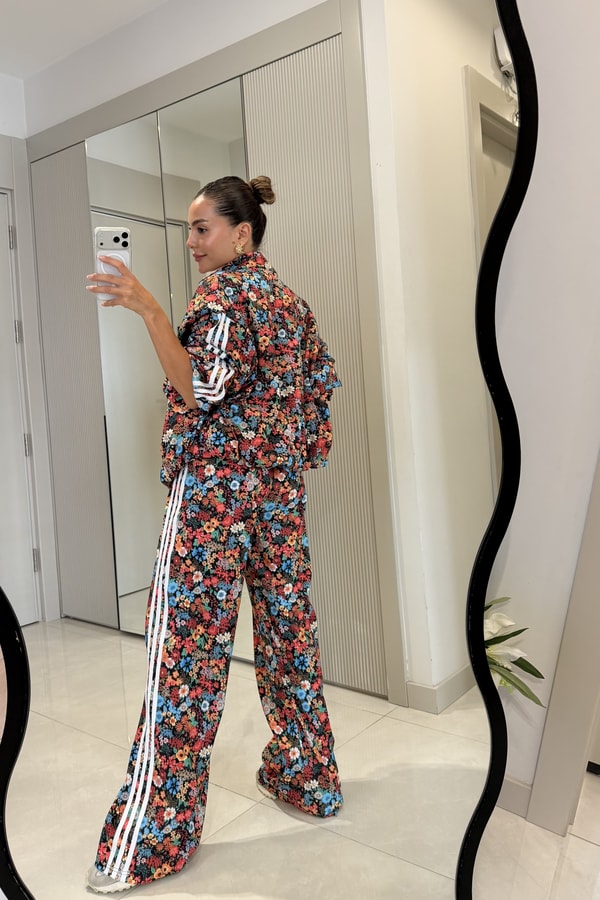Lavinia Çiçek Desen Şeritli Takım