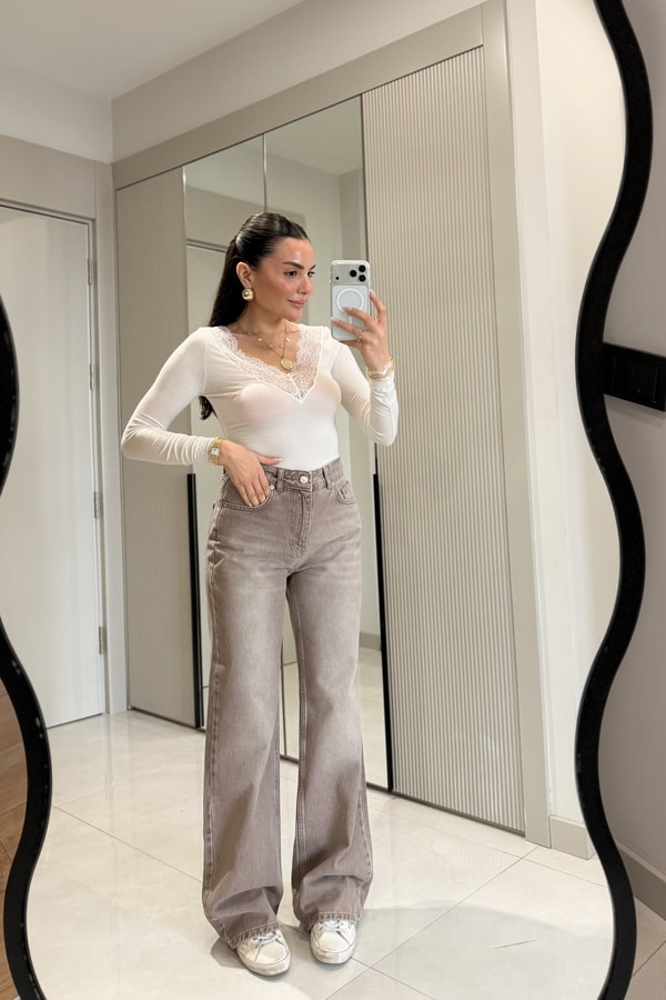 Leap Ekru Dilvin Dantel Detay Kaşmir Body