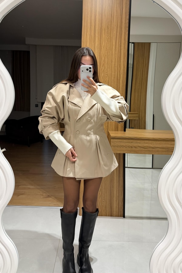 Lesha Bej Premium Şort Etekli Trenç Takım