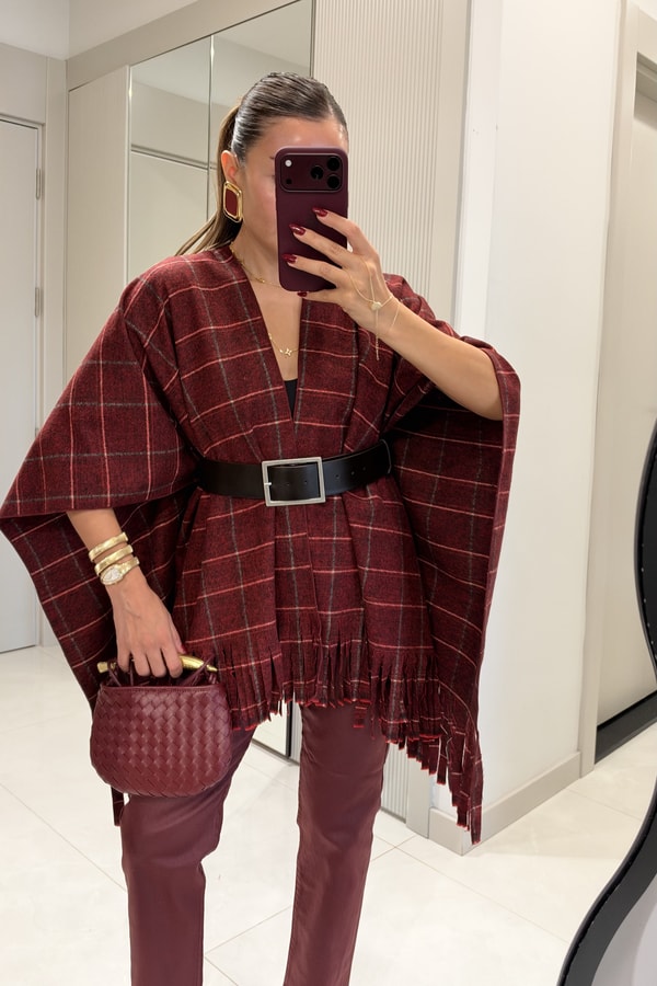 Liora Bordo Ekose Desen Püsküllü Panço