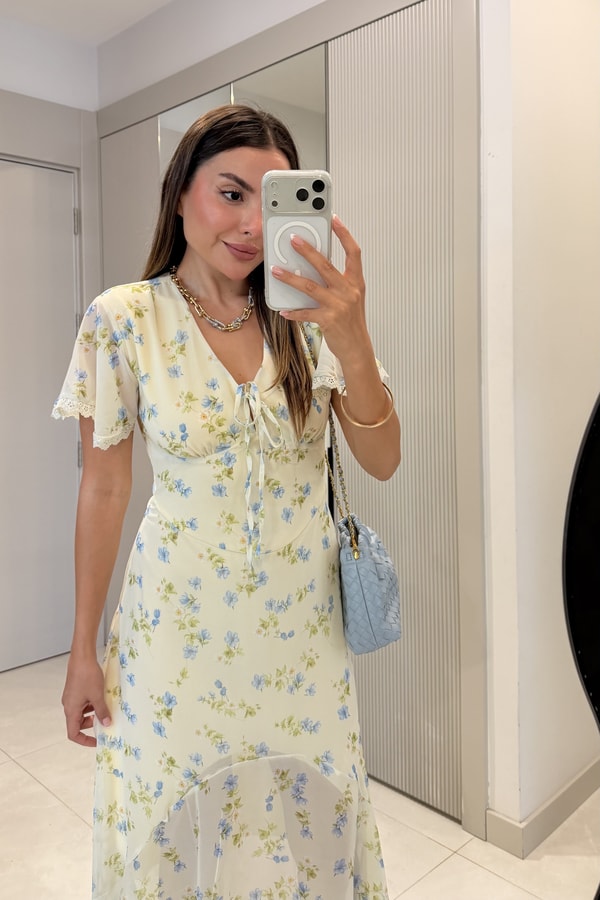 Louise Mavi Çiçek Desenli Uçuş Uçuş Maxi Elbise