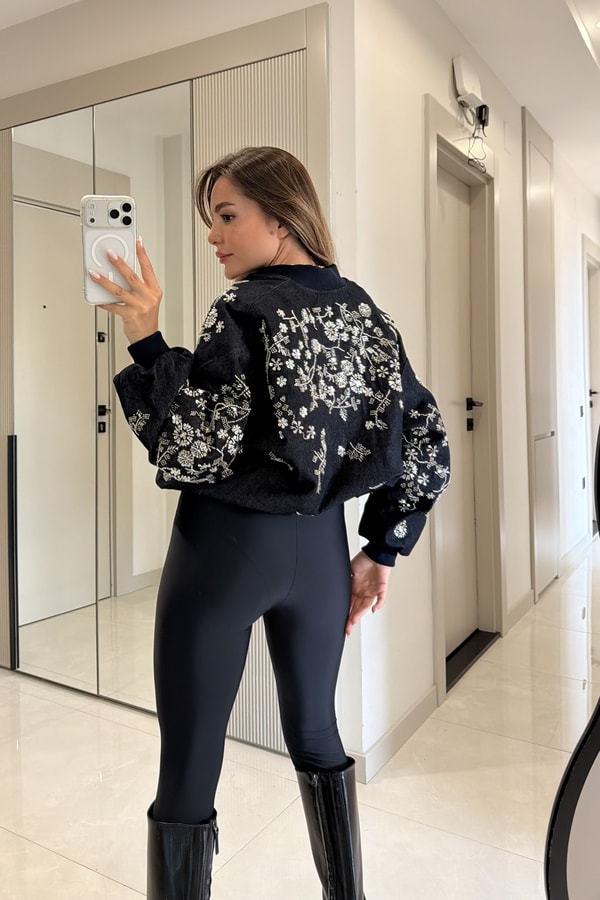Lovia Lacivert Taş İşlemeli Bomber Ceket