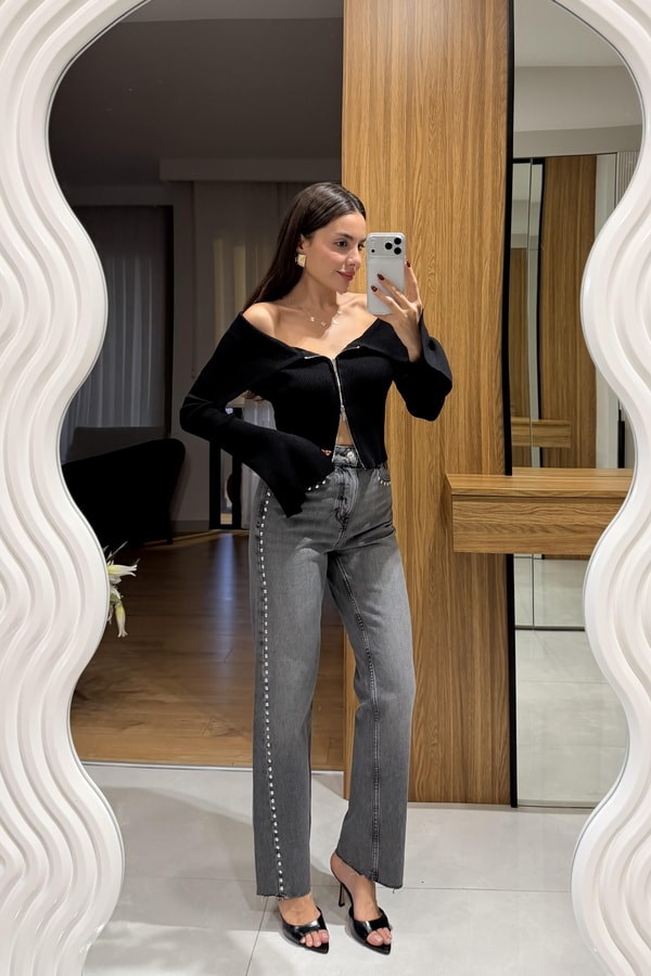 Lucetta Siyah Dilvin Fermuarlı Kayık Yaka Triko