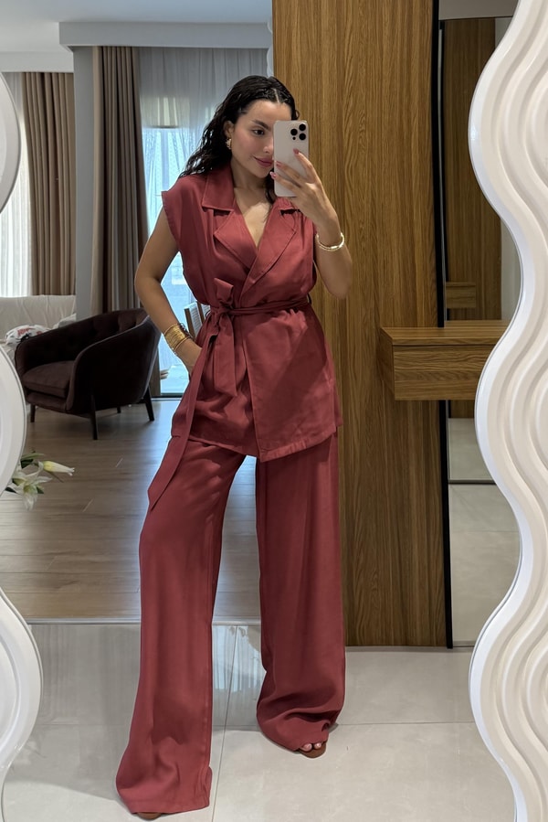 Lucie Bordo Kuşaklı Yelekli Takım
