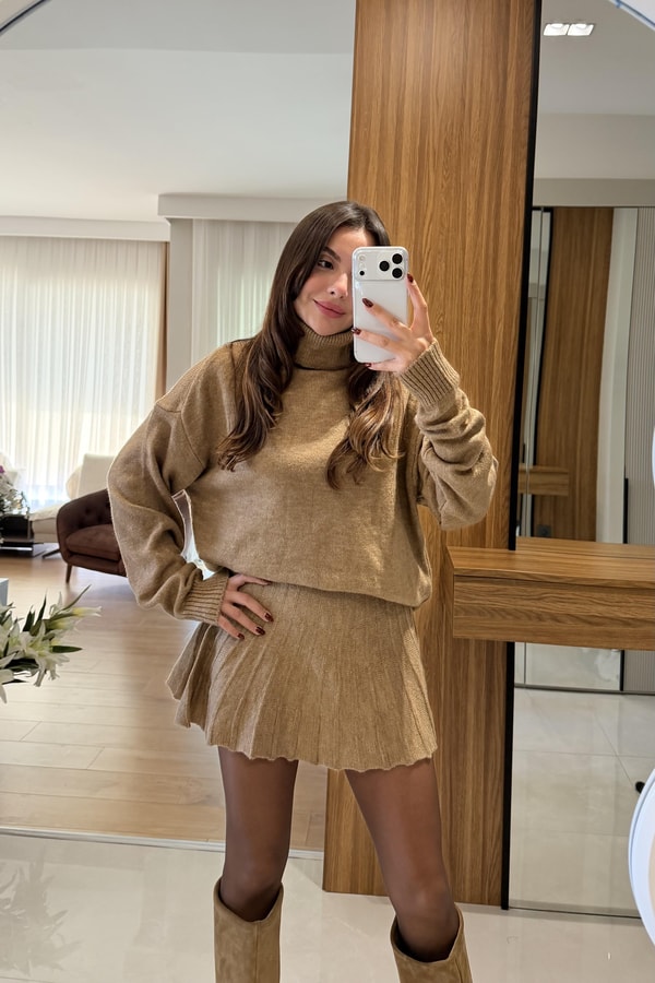 Lucien Camel Balıkçı Yaka Triko Etekli Takım