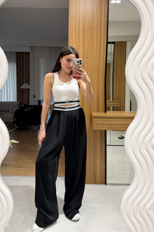 Lucky Yazılı Siyah Beli Lastikli Pantolon