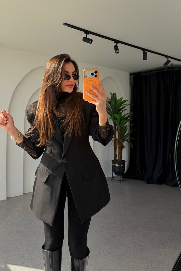 Luise Siyah Vatkalı Premium Blazer 