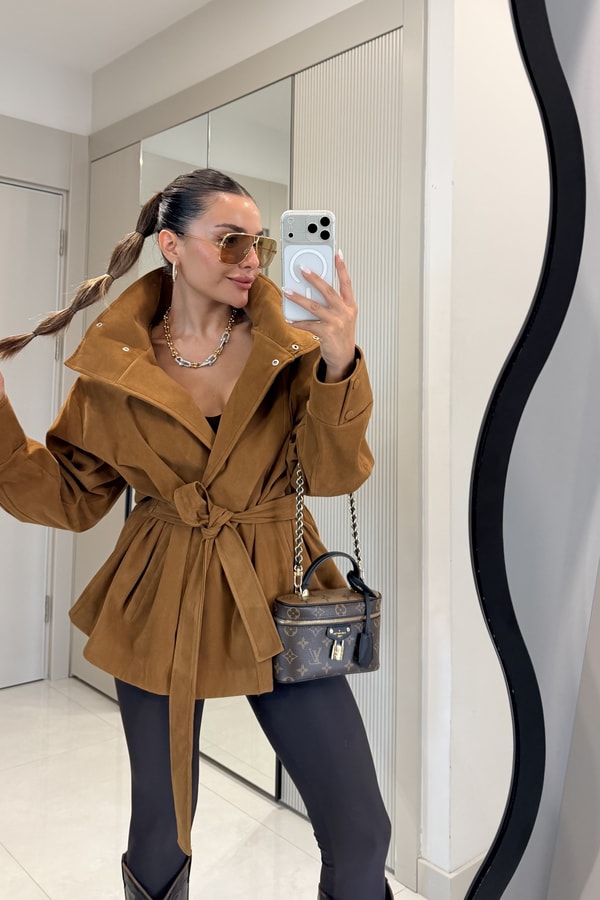 Marlene Taba Dik Yaka Kuşaklı Süet Ceket