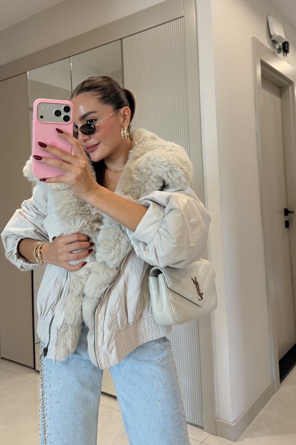 Melania Krem Kürk Detaylı Premium Lüks Mont