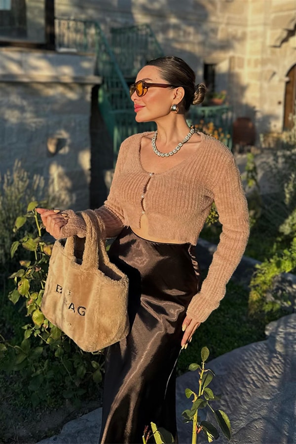 Mica İnci Düğmeli Mini Hırka - Camel