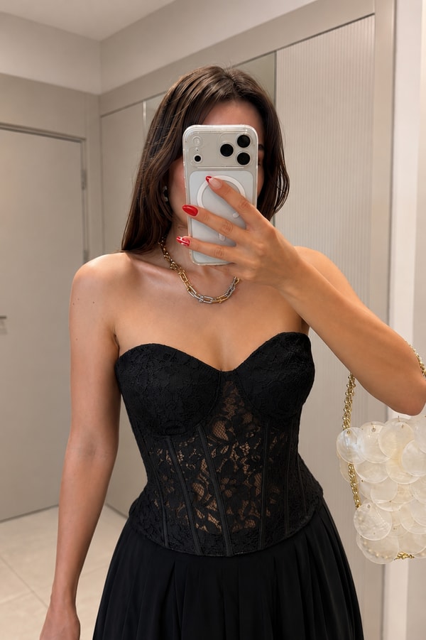 Morgane Siyah Dantel Detaylı Korse Büstiyer