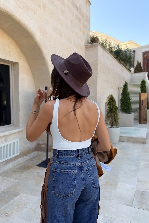 Munster Beyaz Sırt Dekolteli Basic Bodysuit