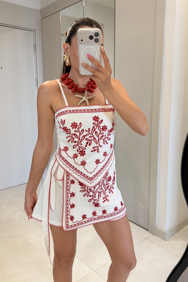 Mykonos Kırmızı Nakışlı Şot Etek Crop Takım