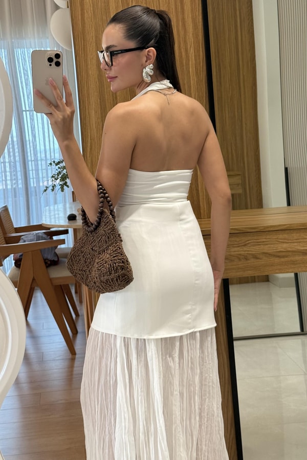 Nomax Beyaz Degaje Yaka Crop