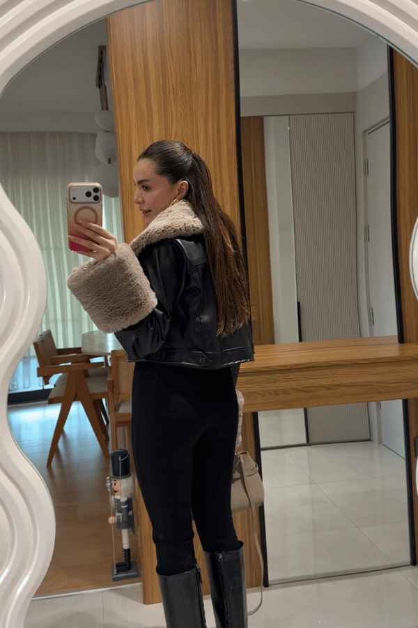 Novissa Siyah Kürklü Deri Ceket
