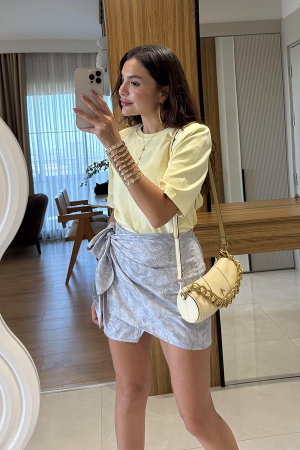 Olga Parlak Dokulu Gri Etek