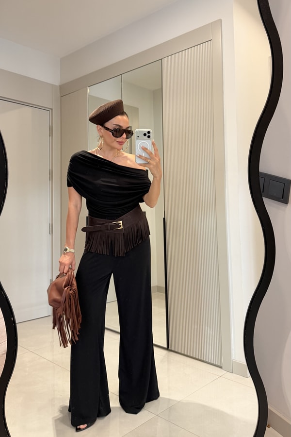 Oriana Siyah Kayık Yaka Sandy Takım