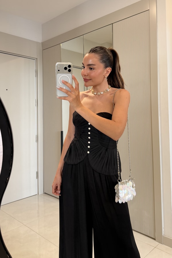 Passion Siyah Düğmeli Piliseli Korse Bluz