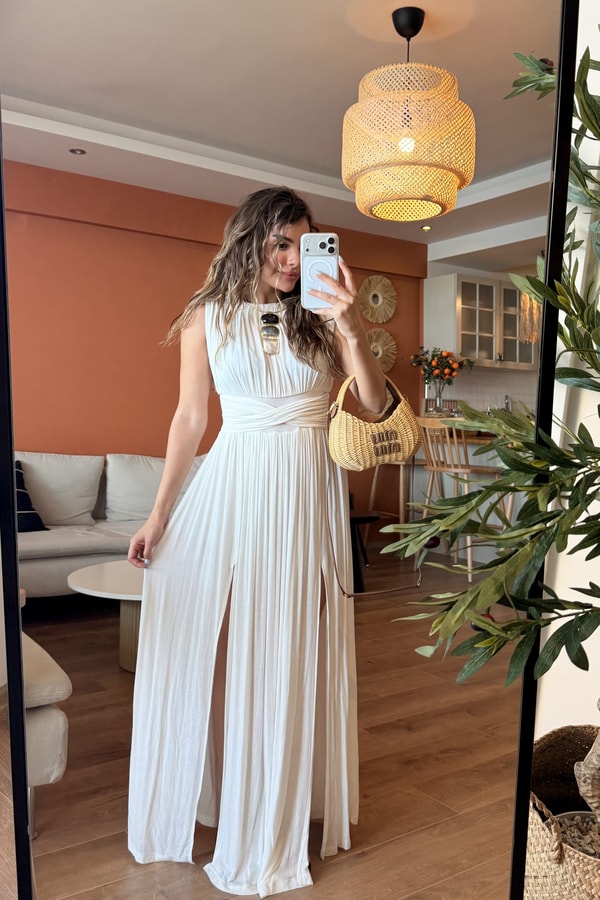 Patriks Ekru Drape Detaylı Yırtmaçlı Elbise