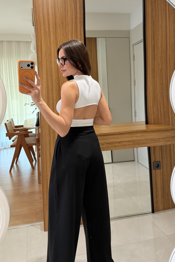 Paty Beyaz Sırt Dekolteli Body 