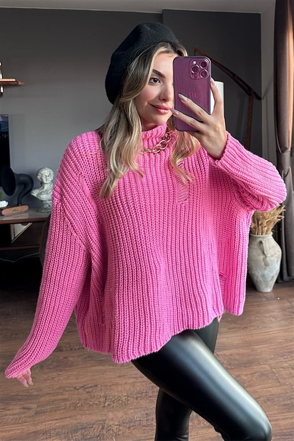 Pembe balıkçı yaka delikli kazak