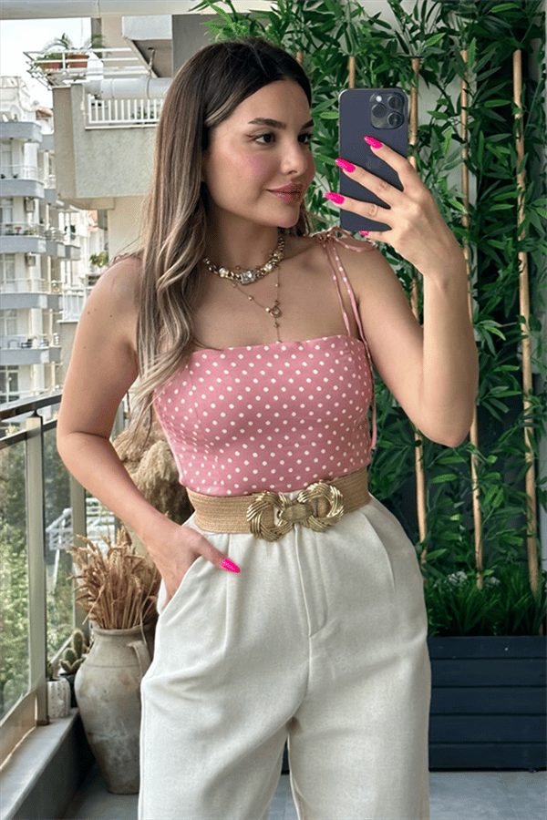 Pembe puantiyeli saten crop top