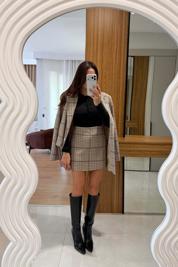 Polly Krem Ekose Vatkalı Ceket Etek Takım