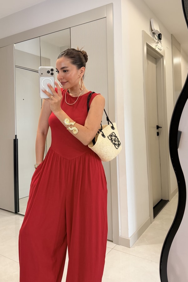 Puenza Kırmızı Modal Salaş Kesim Kolsuz Tulum