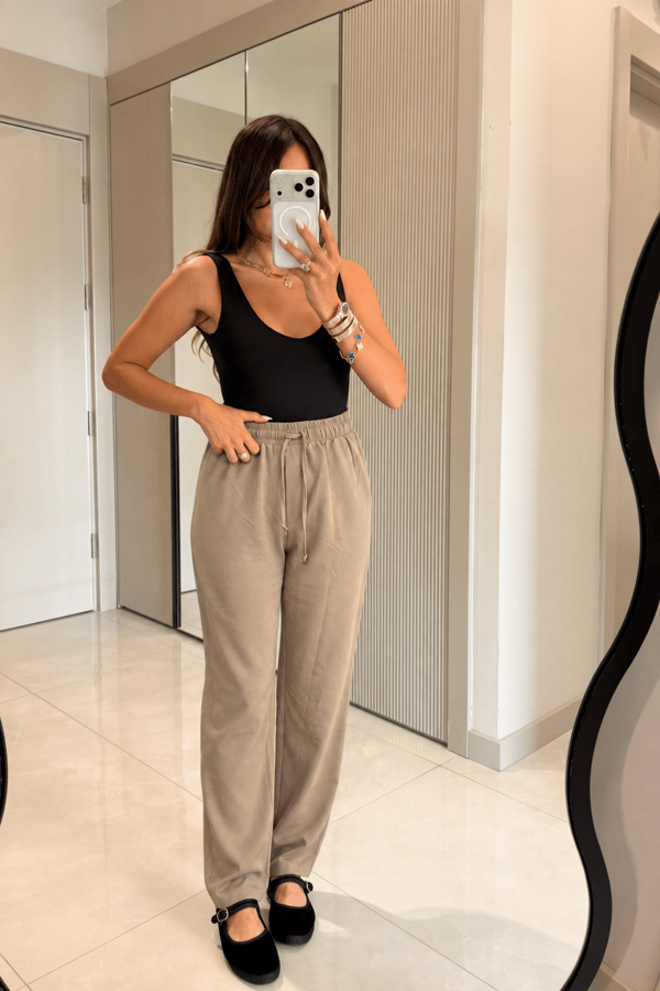 Raphael Camel Beli Bağcıklı Rahat Kesim Pantolon