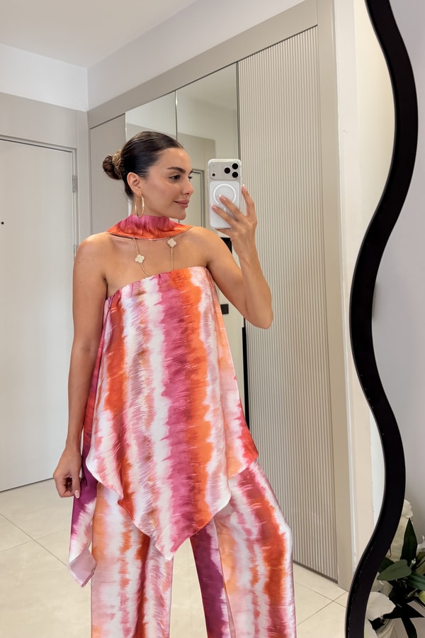 Rosenda Pembe Saten Şal Detaylı Asimetrik Takım