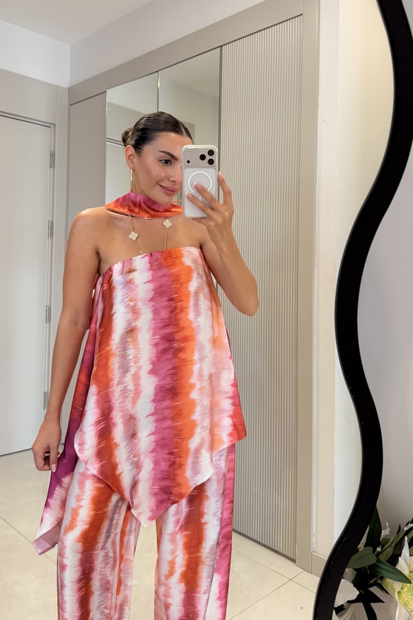 Rosenda Pembe Saten Şal Detaylı Asimetrik Takım
