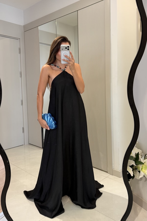 Safira Siyah Boncuk Askılı Saten Maxi Elbise