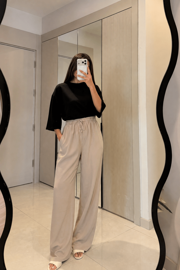 Sandra Krem Beli Büzgülü Pantolon