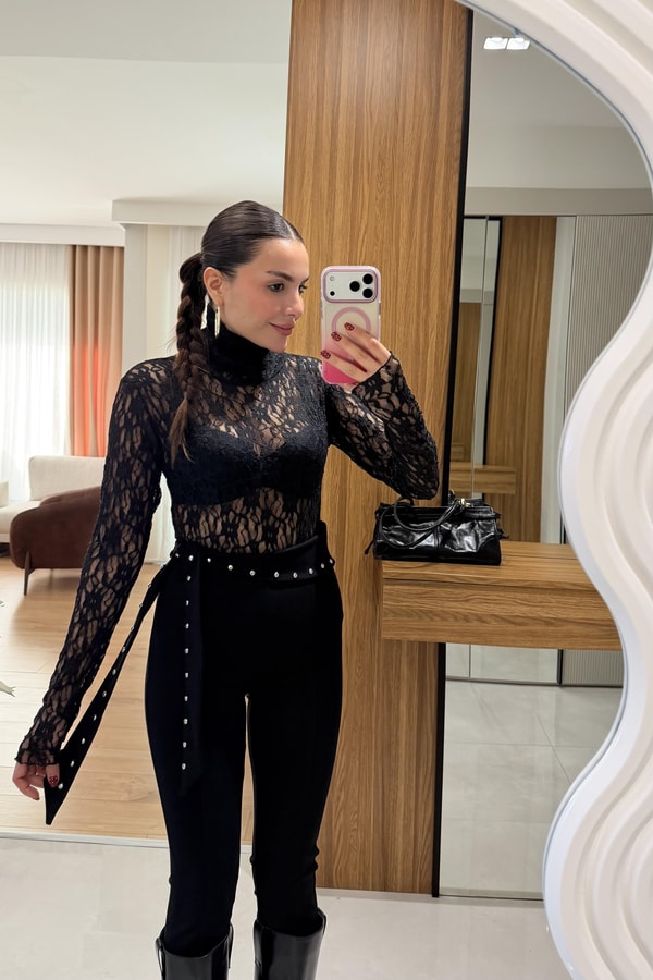 Santino Siyah Dantel Balıkçı Body