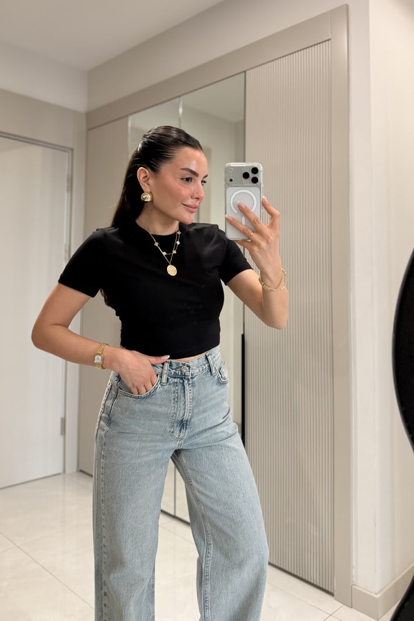 Seize Siyah Basic Slim Fit Crop Bluz