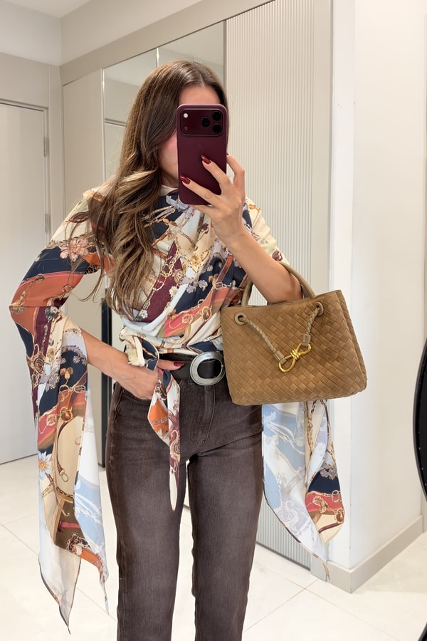 Sofie Zincir Desen Tasarım Bluz
