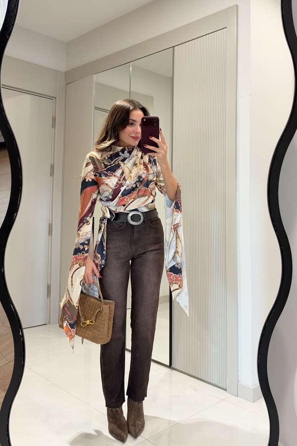 Sofie Zincir Desen Tasarım Bluz