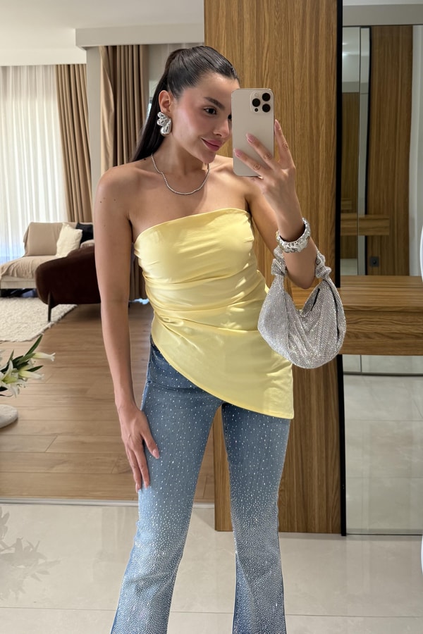 Solya Sarı Straplez Crop