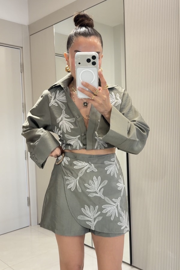Stars Haki Nakışlı Şort Etek