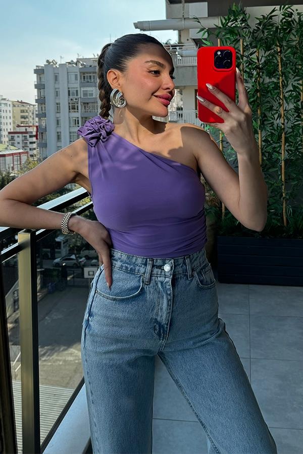 Summy Omzu Çiçek Detaylı Tek Kol Body - Lila