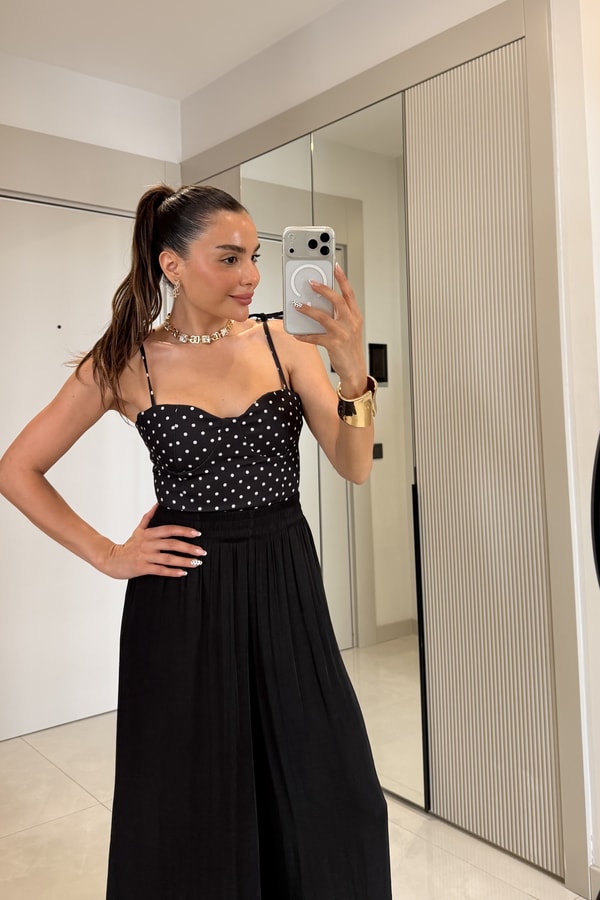 Suzie Siyah Puantiyeli Omuzdan Bağlamalı Bluz