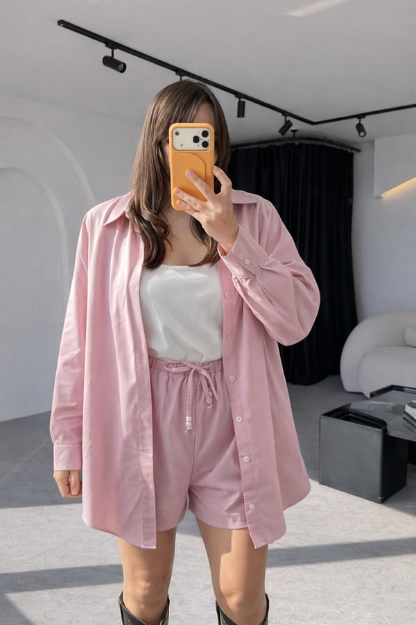 Tarcia Pembe Çizgili Lastikli Şort