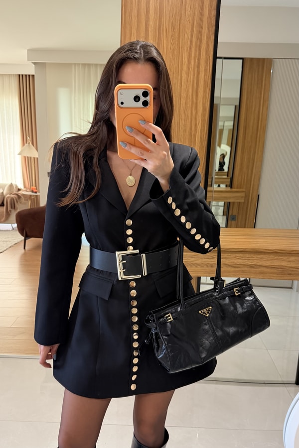 Taylor Siyah Gold Düğmeli Blazer Elbise