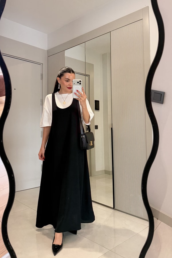 Twst Oval Yaka Elbise Tshirt Takım