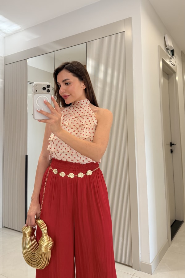 Veronika Bej Puantiyeli Fırfırlı Bluz