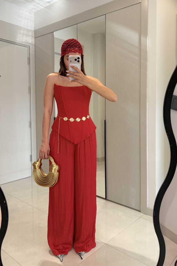 Vespera Kırmızı Kırışık Model Saten Pantolon