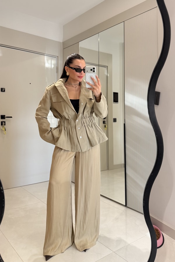 Vespera Mint Kırışık Model Saten Pantolon