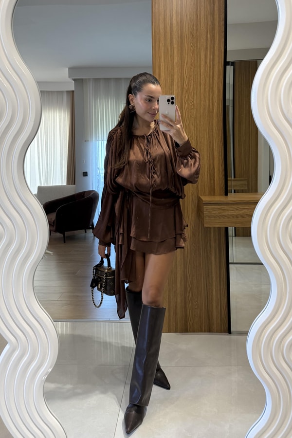 Vestida Kahve İçi Şortlu Tasarım Elbise